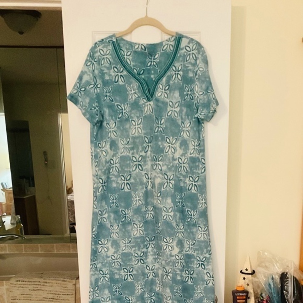 Long casual inside/outside dress